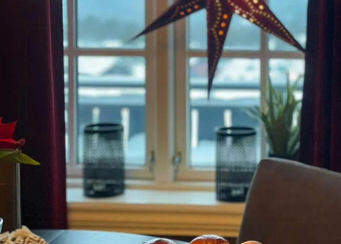 With Inski Out In Prázdninový dům *